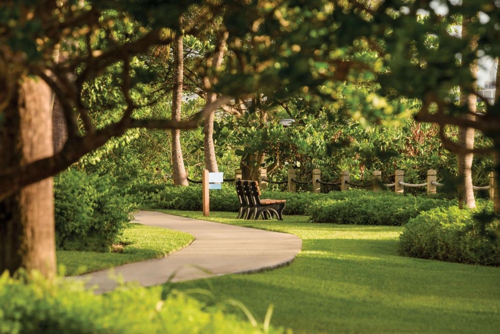 Hilton Miami Airport Blue Lagoon